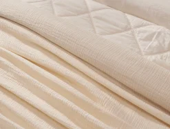 Coyuchi Topanga Organic Matelasse Blanket< Bed Blankets