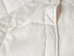 Coyuchi Washable Wool Filled Comforter< Quilts + Comforters|Duvet Inserts + Comforters