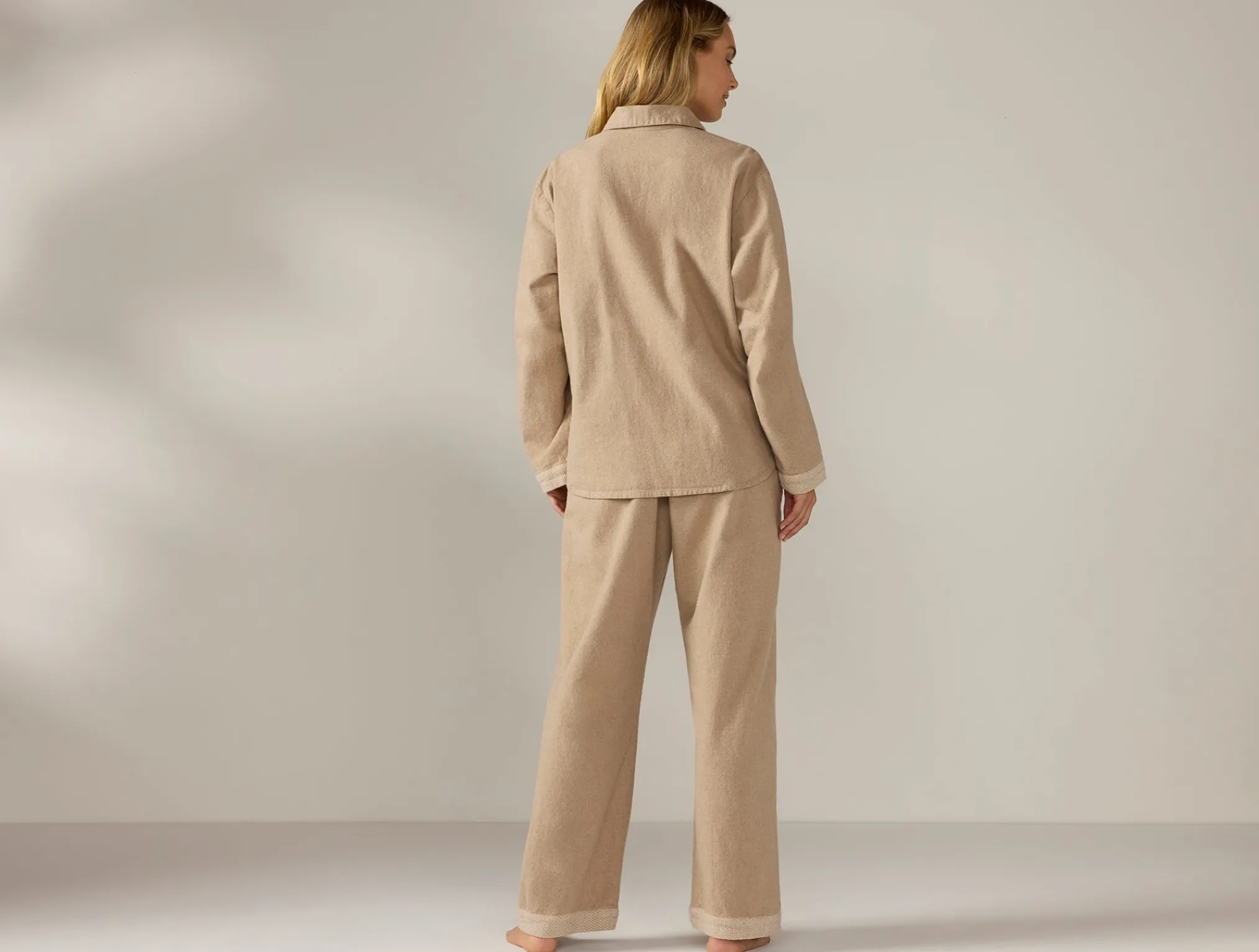 Coyuchi Women's Cloud Brushed Organic Flannel Pajama Set<Women Women's Sleep