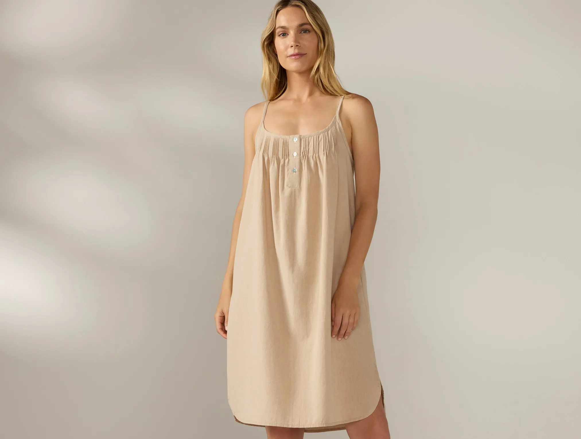 Coyuchi Women's Isla Organic Cotton Nightgown<Women Women's Sleep